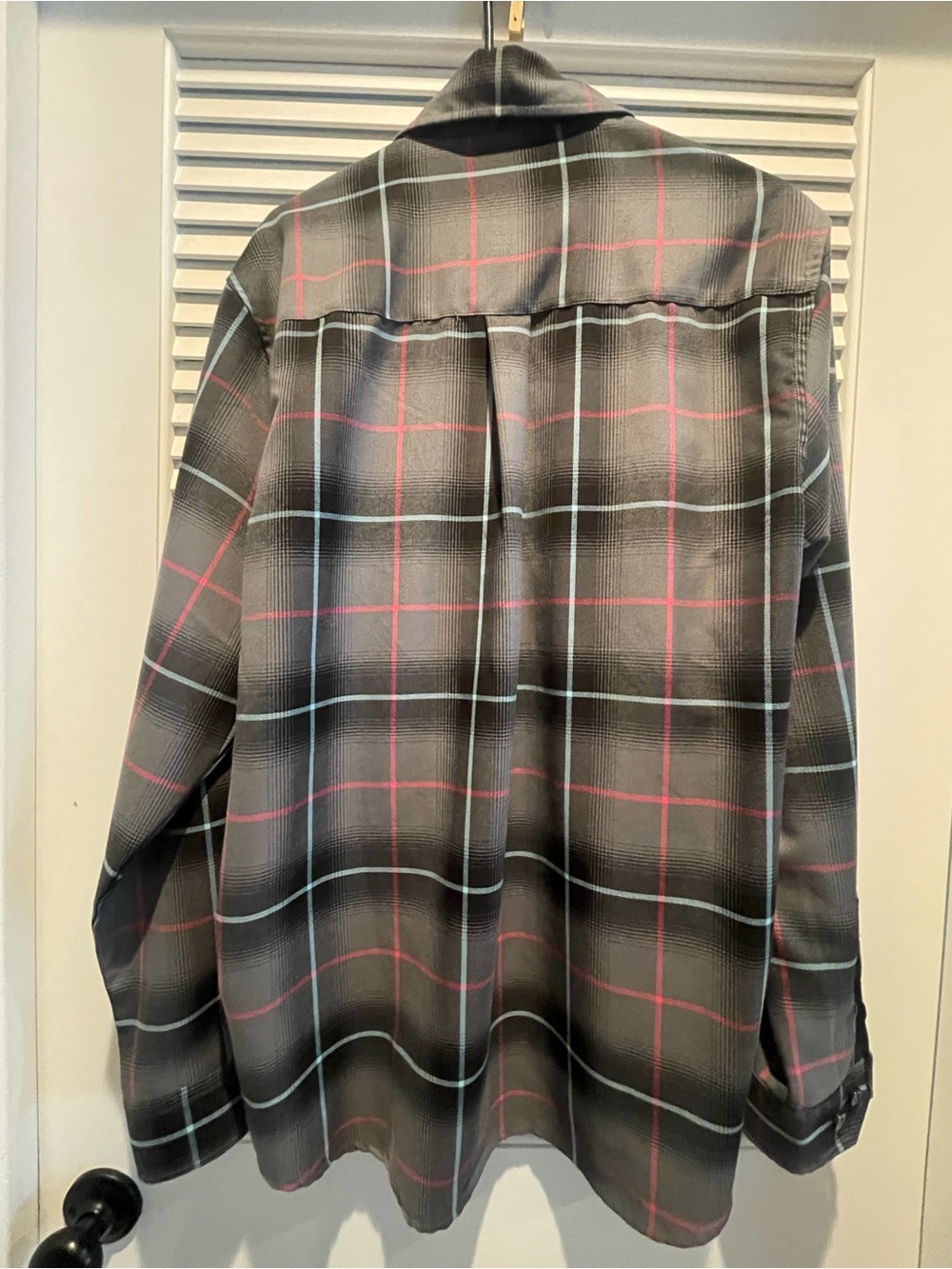 DIXXON Black Plaid Button-Down Shirt with Blue and pink Windowpane - Picture 6 of 7